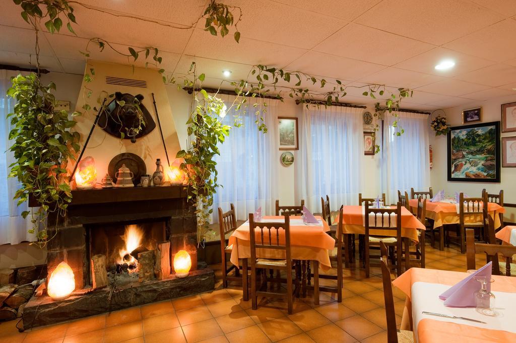 Siresa Hotel Castillo D'Acher מראה חיצוני תמונה