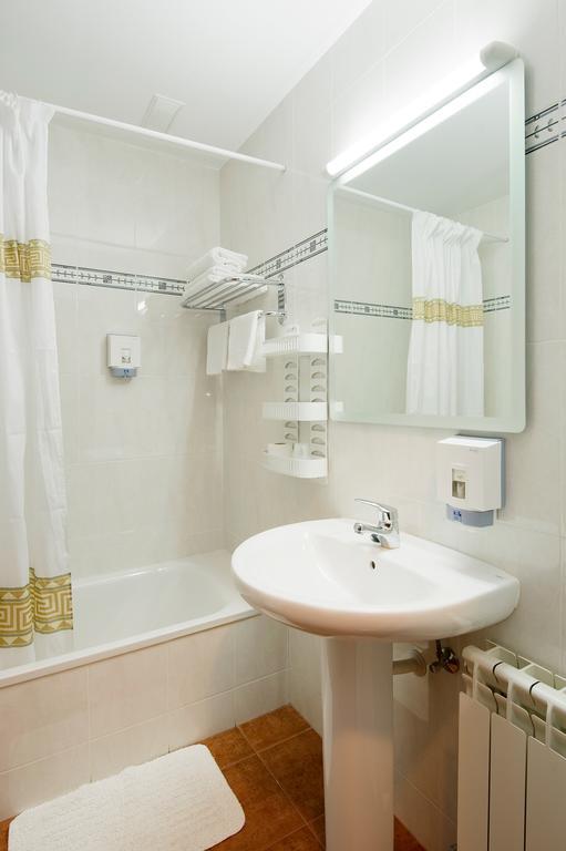 Siresa Hotel Castillo D'Acher מראה חיצוני תמונה